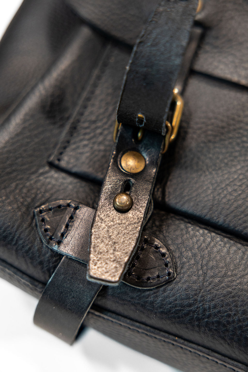 Bleu de Chauffe Postman Bag Eclair M - Black