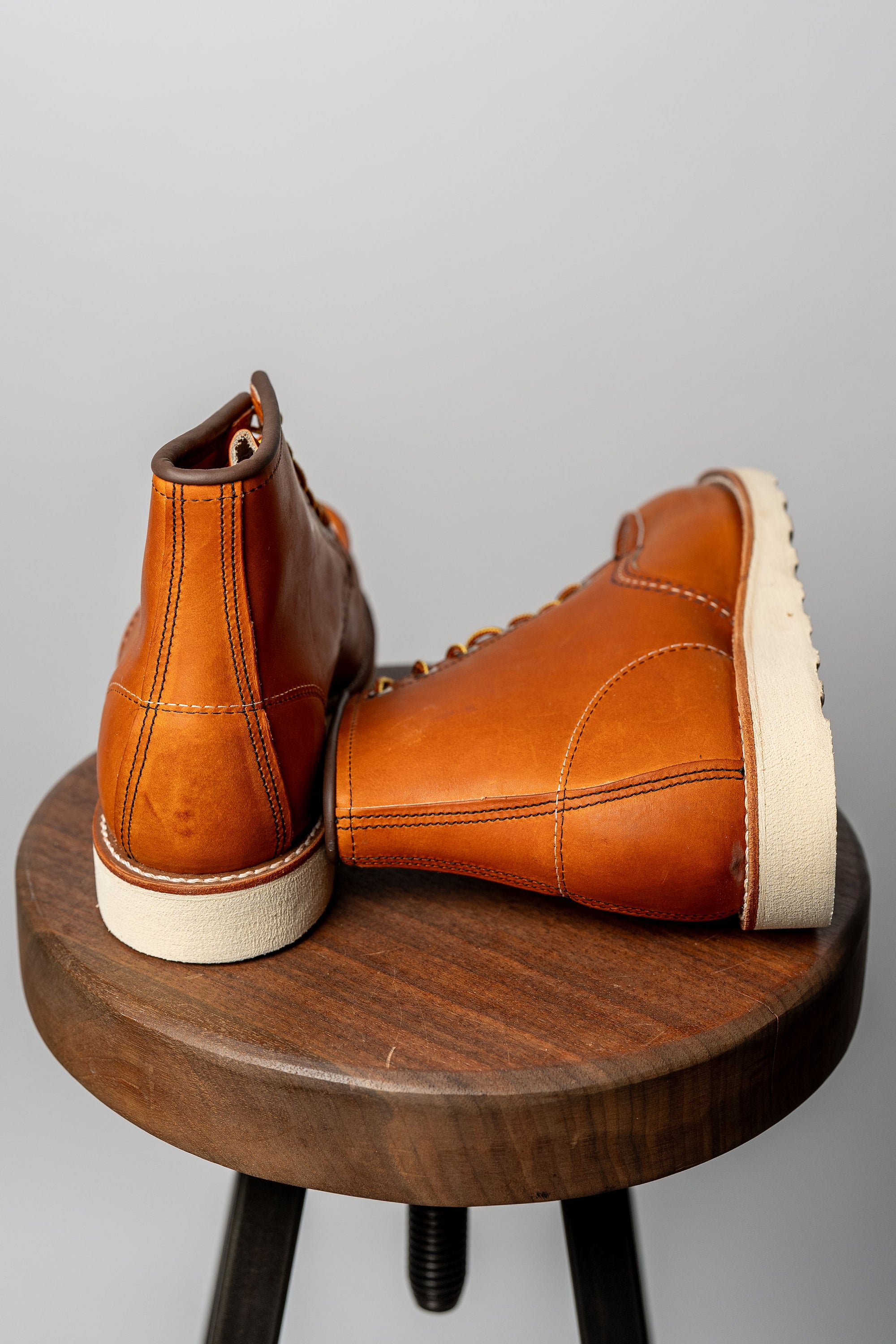 Red Wing Heritage Classic Moc 875 - Oro Legacy
