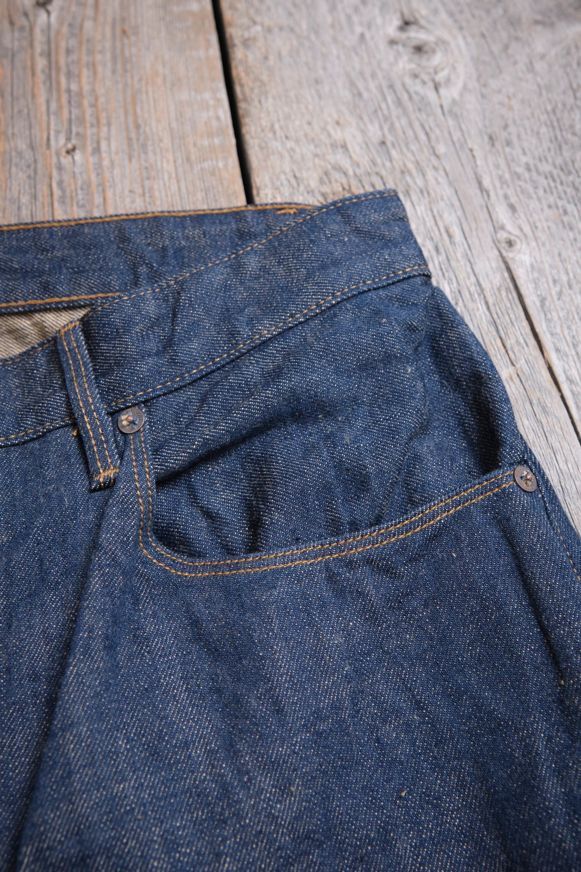 Freenote Cloth Modesto - 13oz Natural Rinsed Indigo