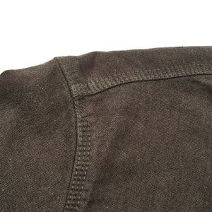 Wells shirt, laid flat details on shoulder stitching 