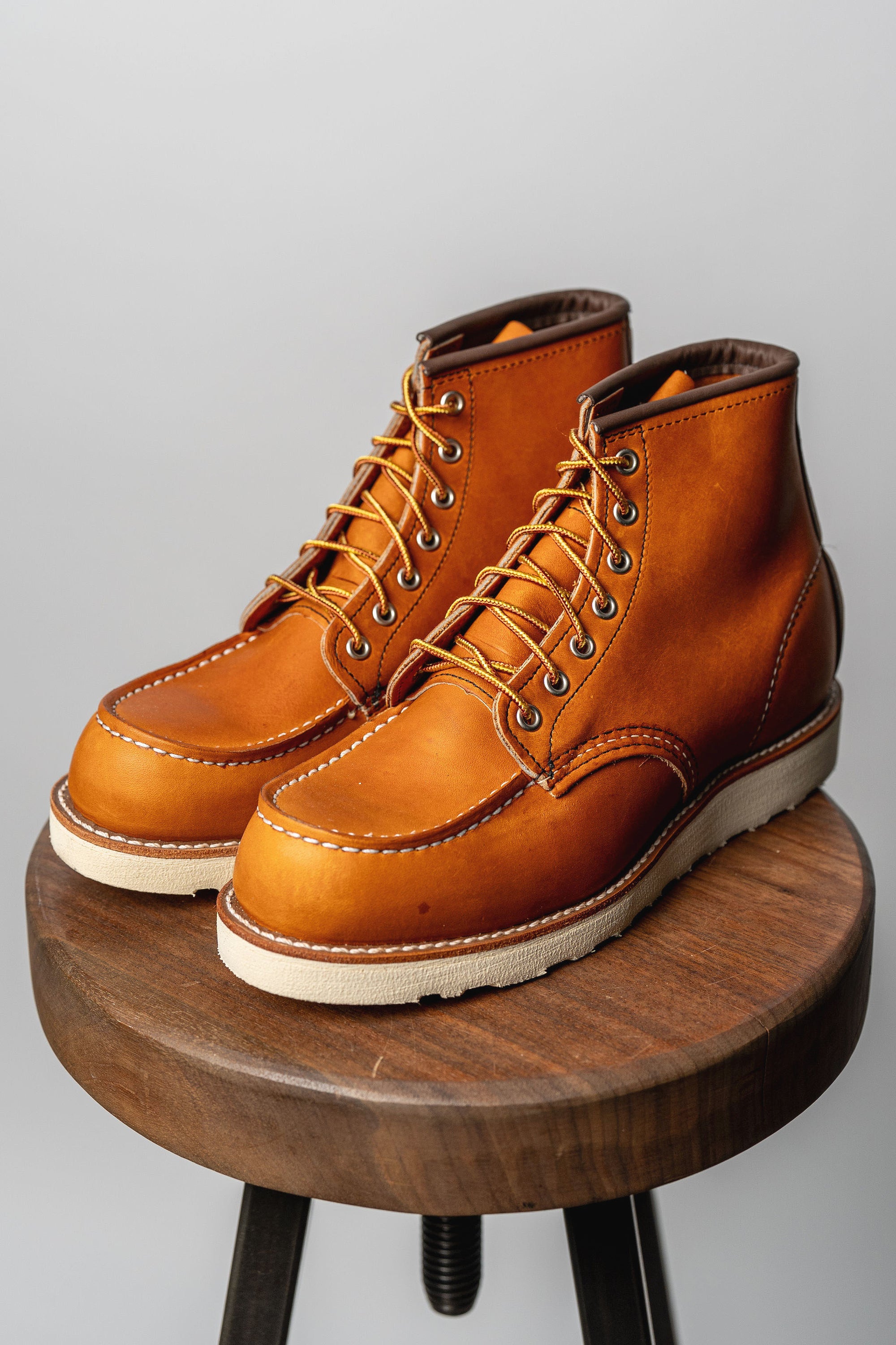 Red Wing Heritage Classic Moc 875 - Oro Legacy