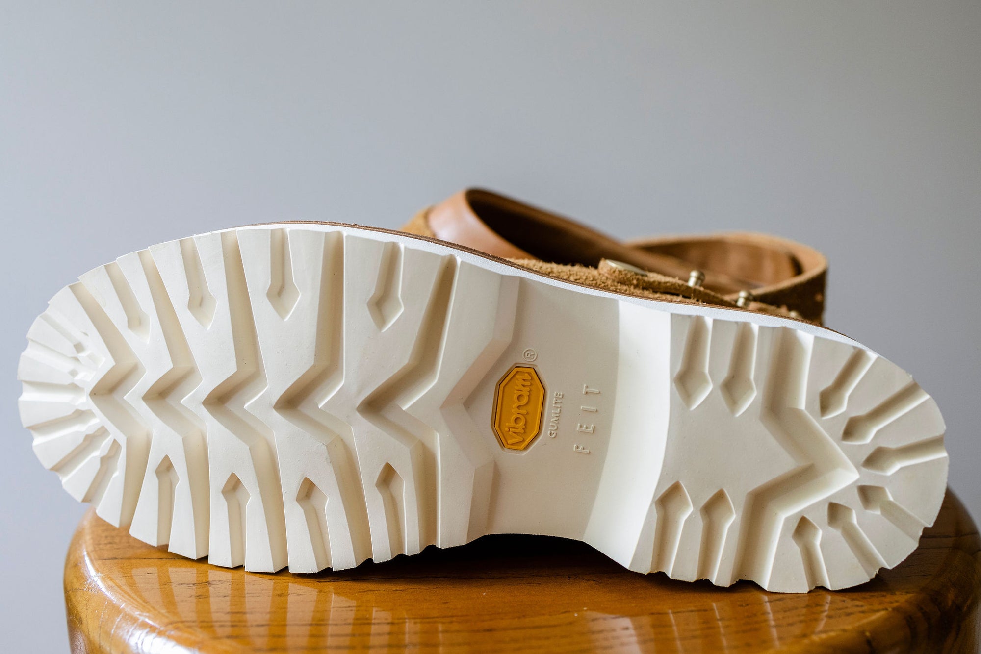 FEIT Gardener Clog Suede - Tan