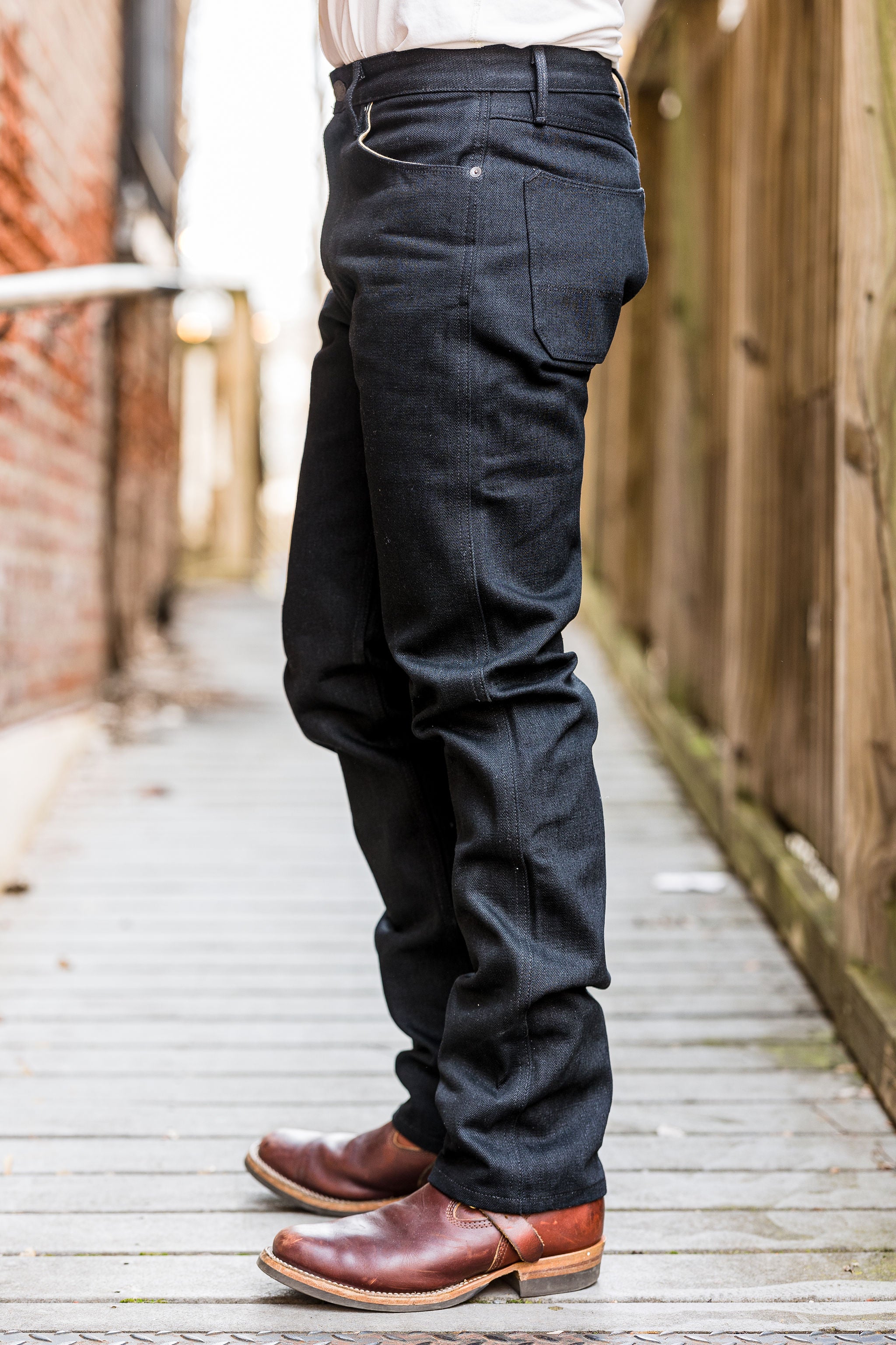 UES 400T - Tapered Leg Denim - Franklin & Poe