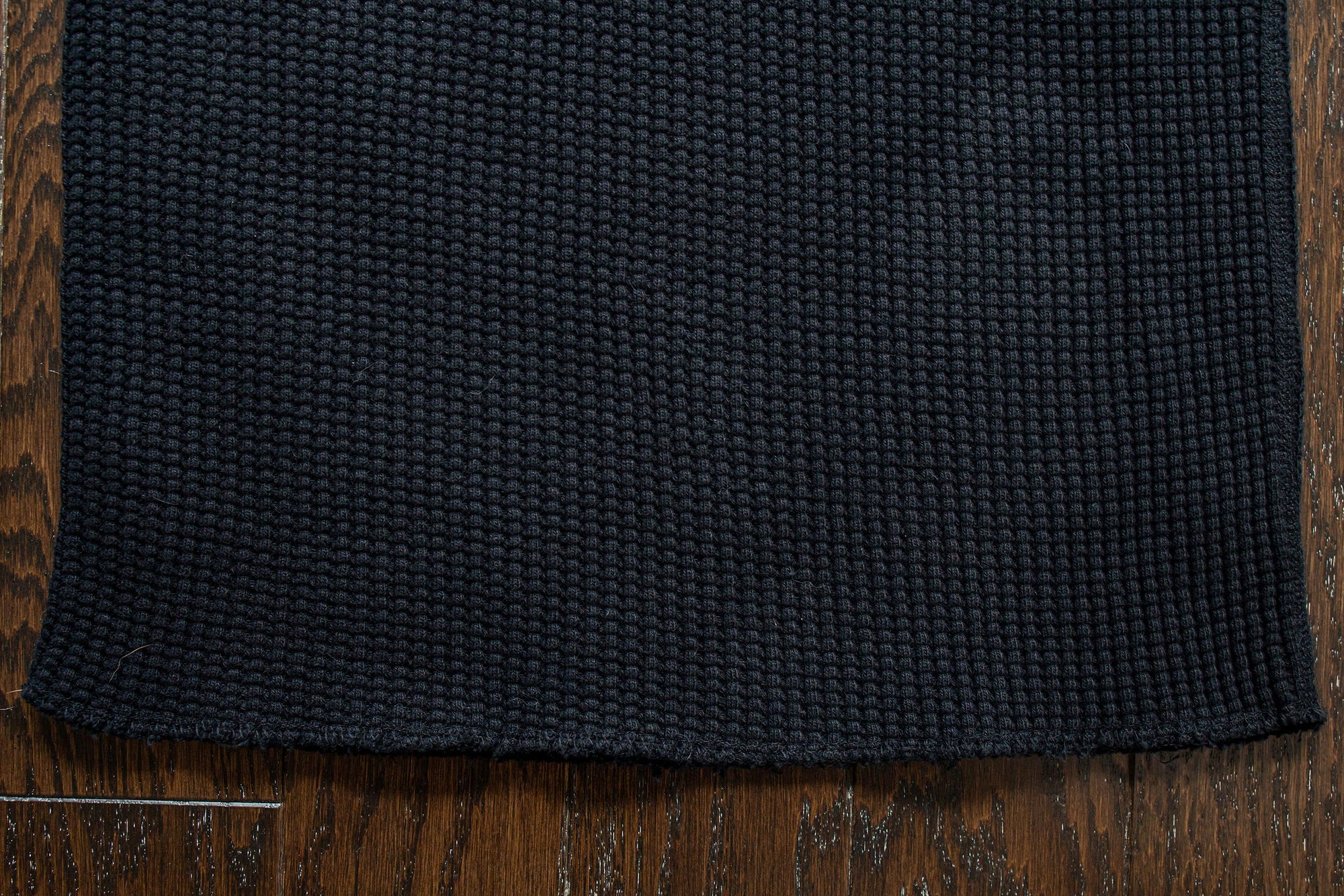 UES Big Waffle Henley - Black