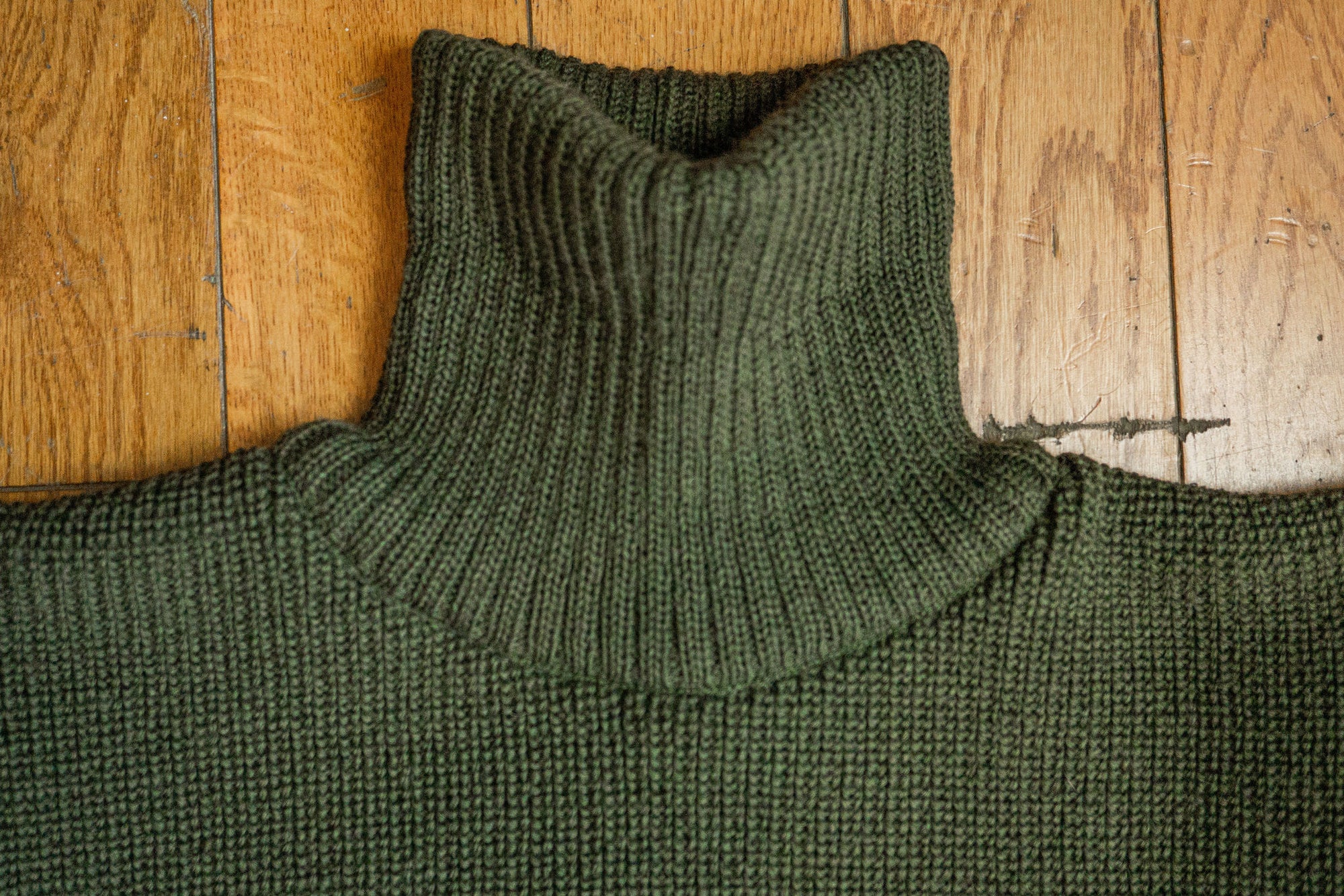 Heimat Textil Boat Roll Neck - Military Green