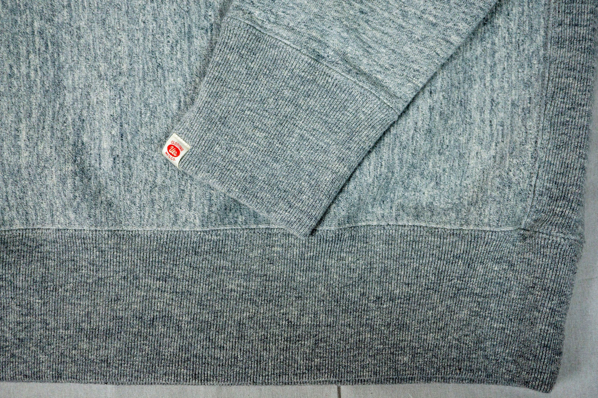 UES Puca Pucara Loopwheel Sweatshirt - Grey